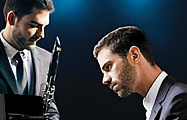 Photo des 2 musiciens sur scène